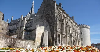 Hôtel de ville Hôtel de ville