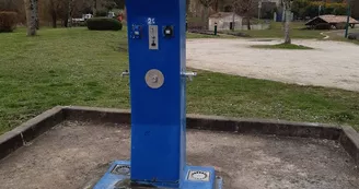 Aire de services camping-cars Voeuil et Giget Aire de services camping-cars Voeuil et Giget