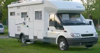 Aire de services camping-cars Voeuil et Giget Aire de services camping-cars Voeuil et Giget